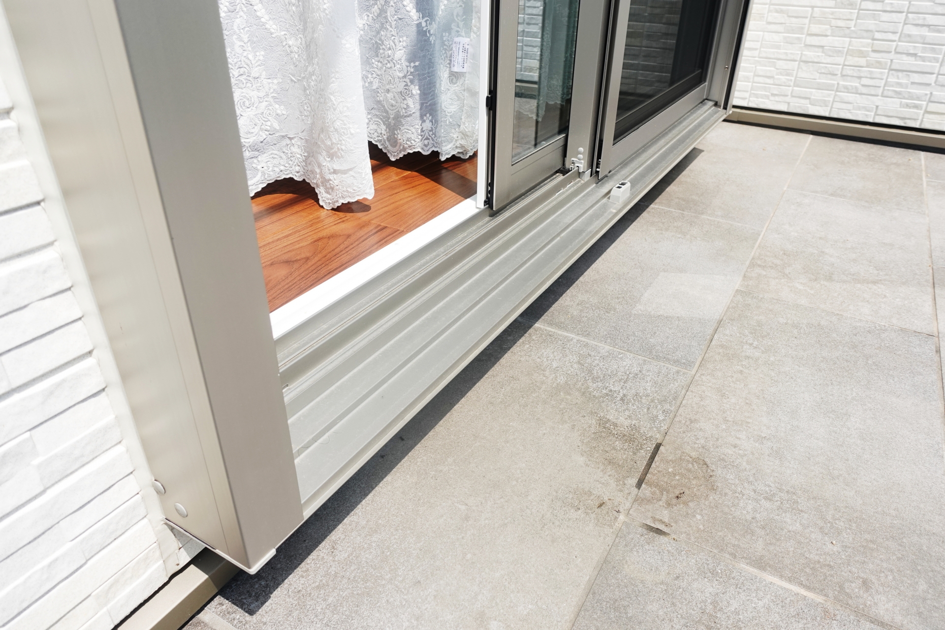 福島リペア-床鳴り・建具・アルミサッシ等住まいのキズ補修なら　アルミサッシ紹介イメージ画像