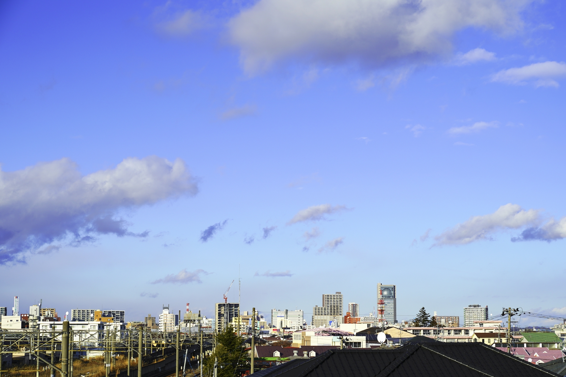 福島リペア-床鳴り・建具・アルミサッシ等住まいのキズ補修なら　郡山市街地イメージ画像